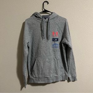 Gray Men’s Under Armour logo sweatshirt